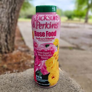 Jackson & Perkins&reg; Dynamite&trade; Select Rose Fertilizer