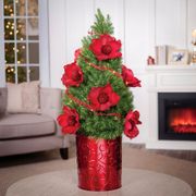 Winter Ruby Magnolia Decorated Christmas Tree Thumb