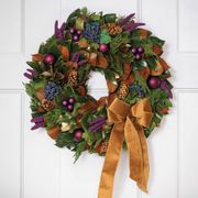 Sugarplum Serenade Magnolia Wreath Thumb