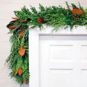 Fresh Bunches Magnolia Garland Alternate Image 4