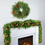 Fresh Bunches Magnolia Wreath Alternate Image 2