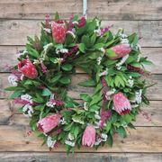 Fresh Ruscus, Bay Leaf and Pink Misty Wreath Thumb