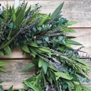Fresh Bay Leaf, Rosemary and Dried Lavender Wreath Alternate Image 4