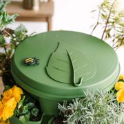 GreenStalk Complete Vertical Garden - 5 Tier Evergreen Original Alternate Image 4