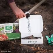 MySoil&reg; Soil Test Kit Alternate Image 9