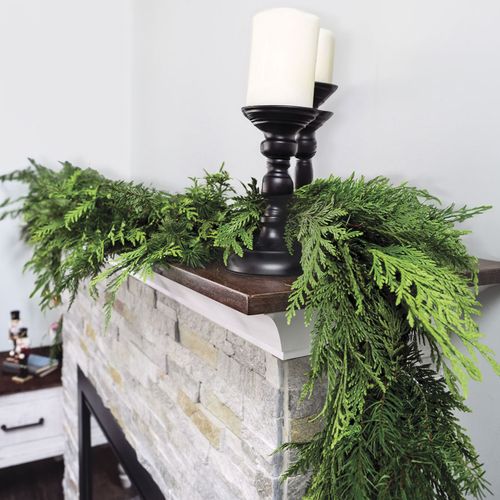 Mixed Evergreen Christmas Garland Image