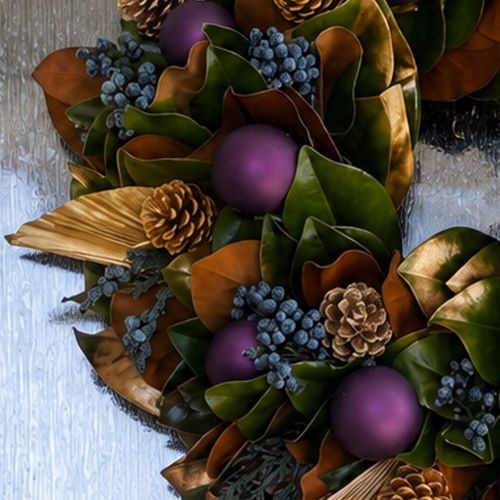Royal Winter Nights Fresh Magnolia Wreath Image