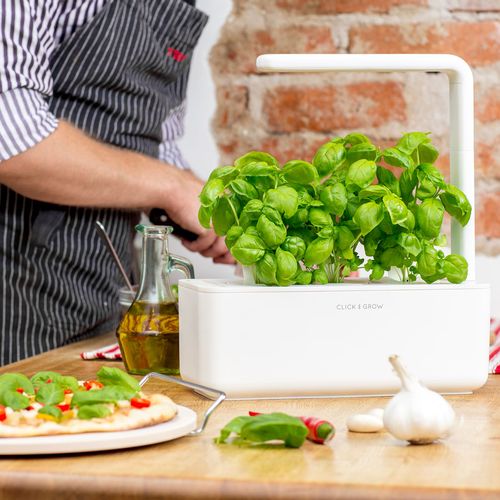 Click & Grow Smart Garden 3 Image