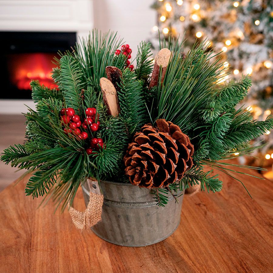 Winter Forest Christmas Centerpiece Image