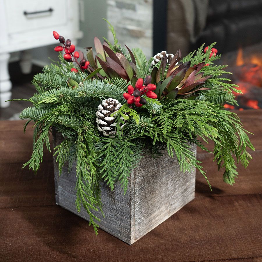 Winter's Finest Christmas Centerpiece Image